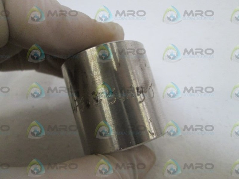 COUPLING 1X1/2" 3000 WOG A182F304J4RYJ  NSNP