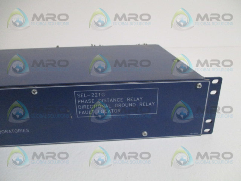 SEL SEL-221G-5 221G05-4256MHNB PHASE DISTANCE RELAY (AS PICTURED) UNMP
