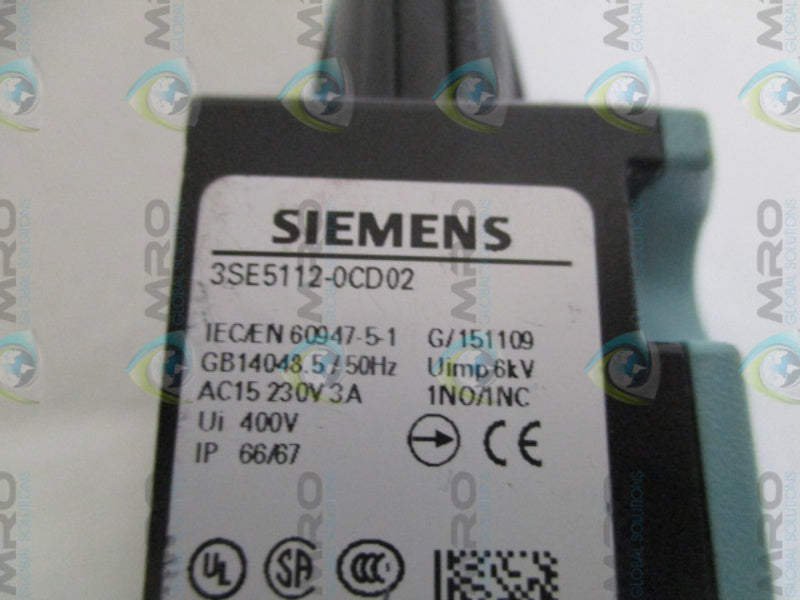 SIEMENS 3SE5112-OCD02 LIMIT SWITCH NSNP