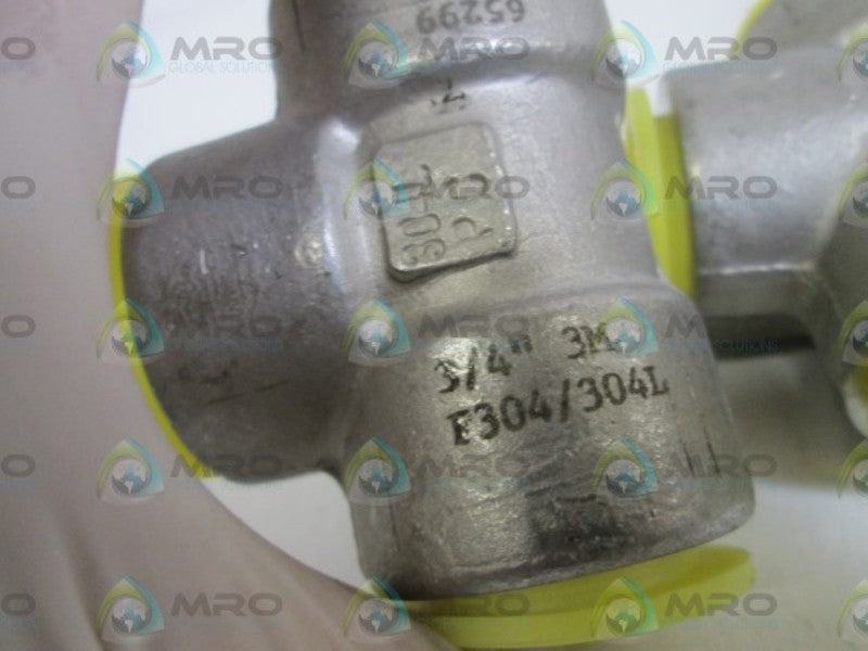 LOT OF 2 FITTING 3/4" 3M F304/304L NSNP
