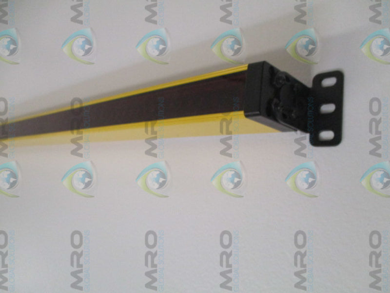 OMRON F3SL-A1920P30-D SAFETY LIGHT CURTAIN RECEIVER NSNP