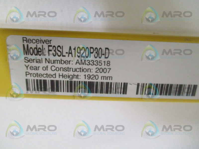 OMRON F3SL-A1920P30-D SAFETY LIGHT CURTAIN RECEIVER NSNP