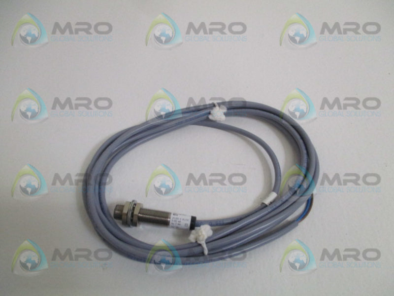BALLUFF BES516-207-BO-E INDUCTIVE PROXIMITY SENSOR  NSNP