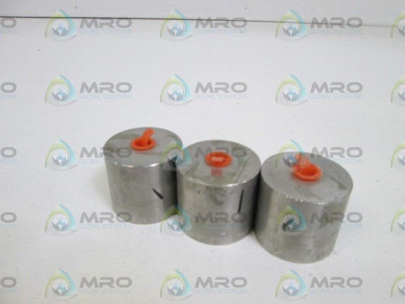 LOT OF 3 COUPLING 1-1/2" X 1/2" 6000# WOG A182F316D6YGH NSNP