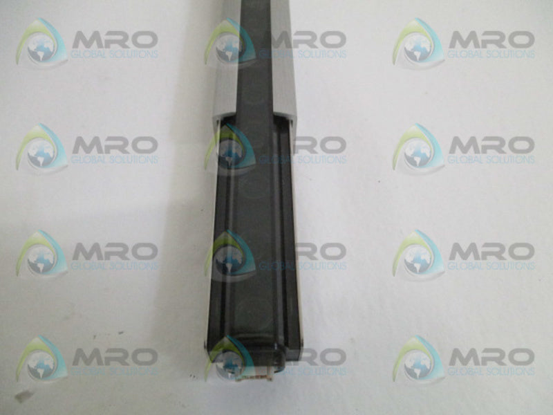 KEYENCE PJ-V21R SAFETY LIGHT CURTAIN RECEIVER UNMP