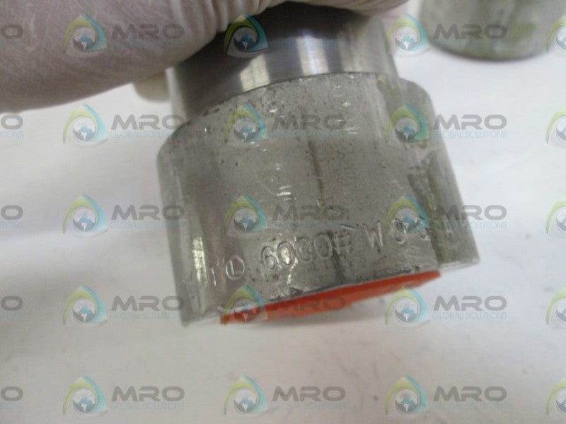 LOT OF 2 COUPLING 1-1/2"X1" 6000 WOG A182F316D6WBH1 NSNP