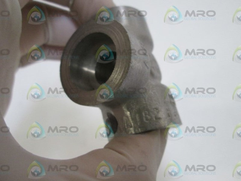 LADISH FITTING 3/8" 3000WOG A182F304EIH  NSNP