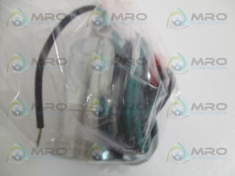 VERSA ESM-3301-44-H-A120 THREE-WAY VALVE NSMP