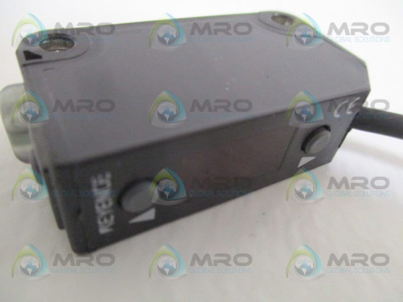 KEYENCE PZ-V73P PHOTOELECTRIC SENSOR NSMP