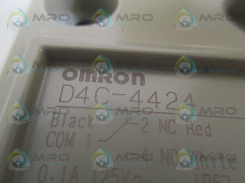 OMRON D4C-4424 LIMIT SWITCH UNMP