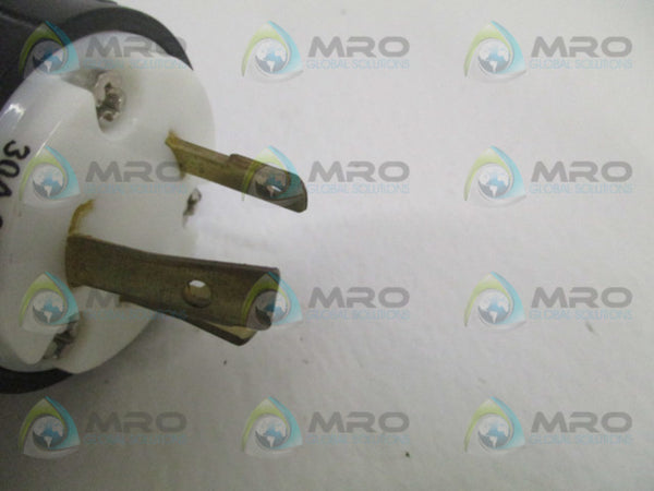 PASS & SEYMOUR LEGRAND L630P LOCKING PLUG UNMP