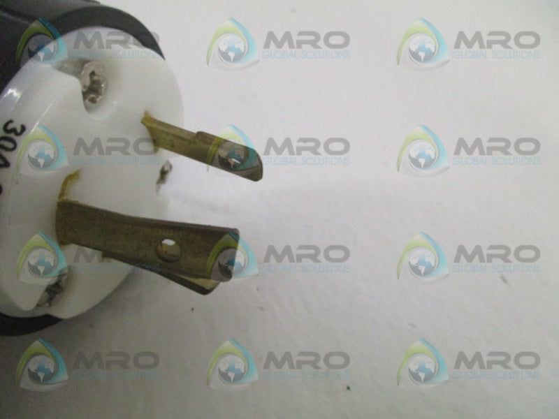 PASS & SEYMOUR LEGRAND L630P LOCKING PLUG UNMP