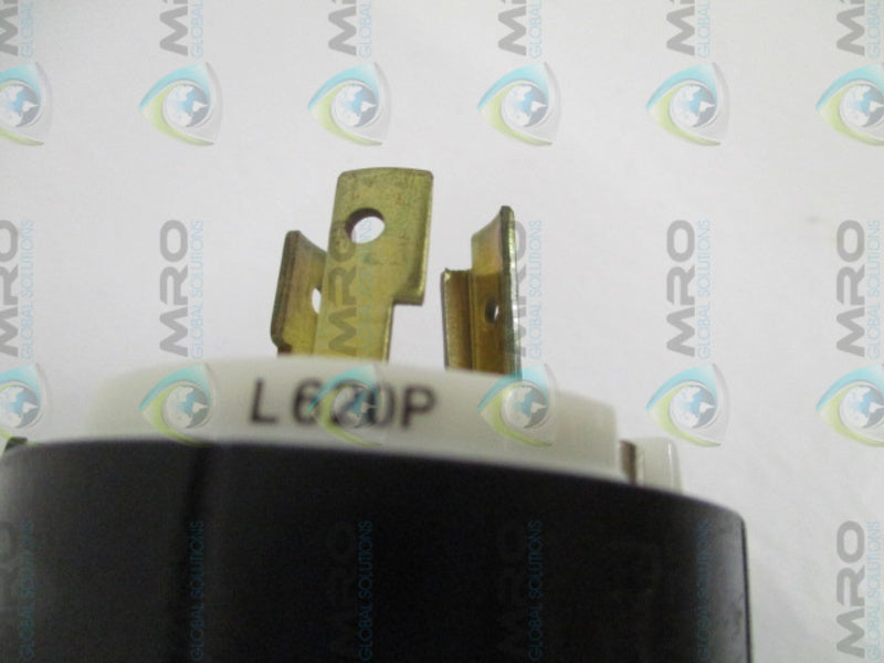 PASS & SEYMOUR LEGRAND L620P CONNECTOR PLUG UNMP