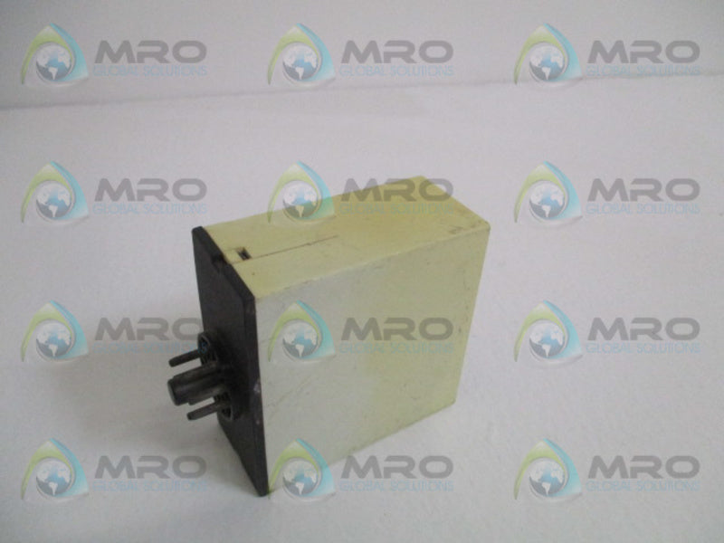 RINGEL RT814 CONDUCTIVE LIQUIDS DUAL LEVEL RELAY UNMP