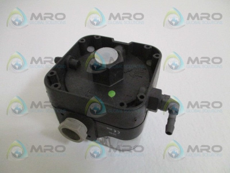 DUNGS LGW50A2P PRESSURE SWITCH 2,5-50 MBAR  UNMP