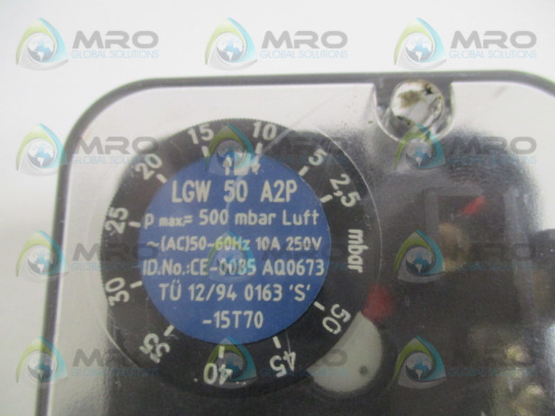 DUNGS LGW50A2P PRESSURE SWITCH 2,5-50 MBAR  UNMP