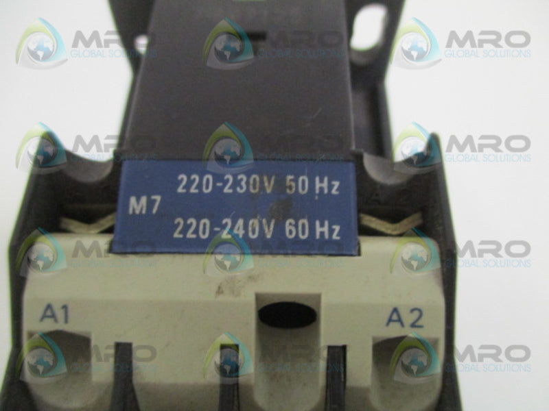 TELEMECANIQUE CA2DN22M7 CONTROL RELAY 220-240V UNMP
