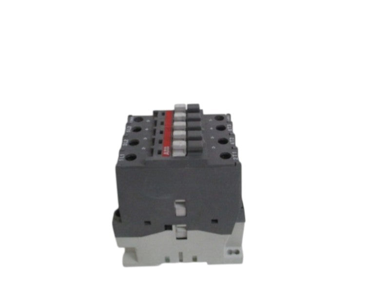 ABB UA30R85 CONTACTOR 380-415V   UNMP