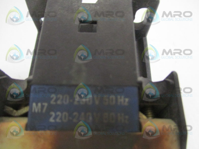 TELEMECANQUE LC1D1201M7 CONTACTOR 220-240V UNMP