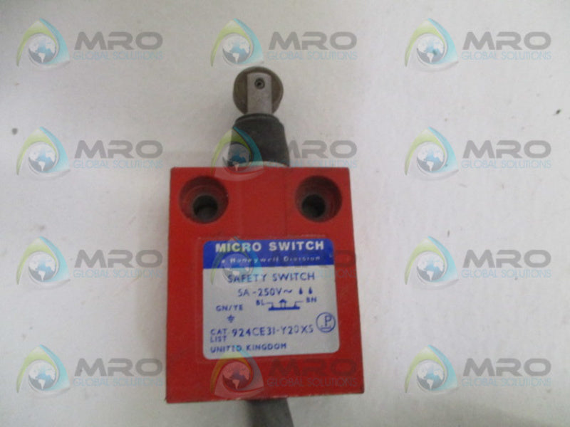 MICRO SWITCH 924CE31-Y20X5 SAFETY SWITCH UNMP