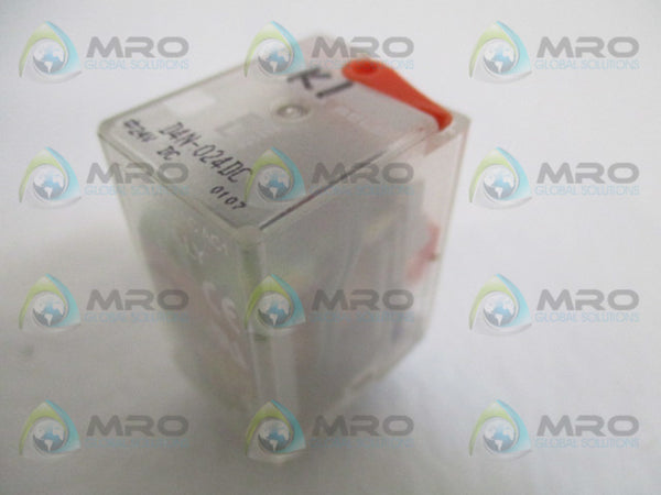 RELE D4N-024DC RELAY 24VDC UNMP