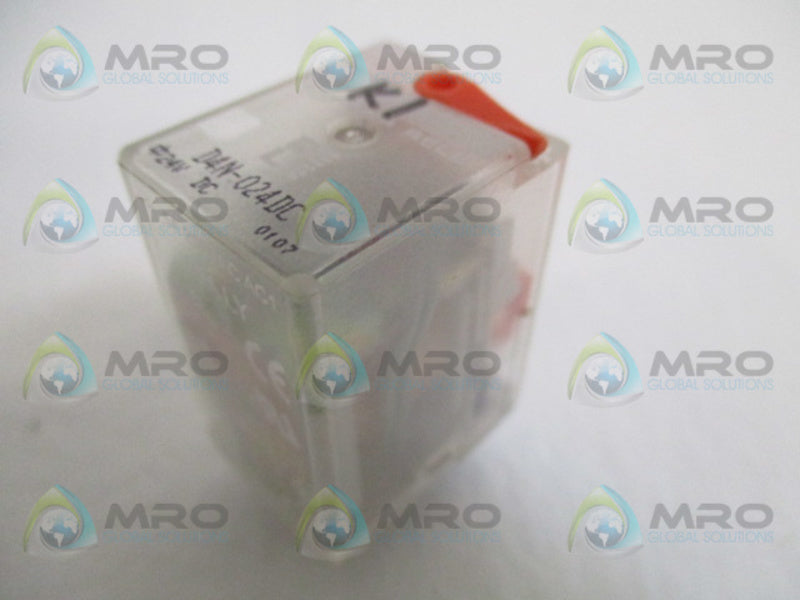 RELE D4N-024DC RELAY 24VDC UNMP