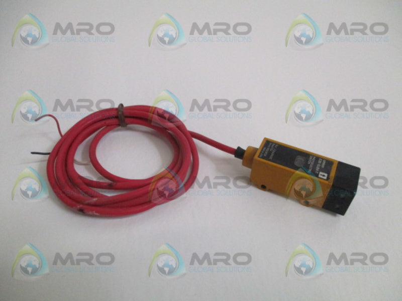 OMRON E3S-5LB4-T PHOTOELECTRIC SWITCH UNMP