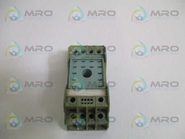 RELECO S4-B RELAY SOCKET UNMP