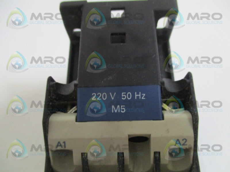 TELEMECANIQUE LC1D1210M5 220V UNMP