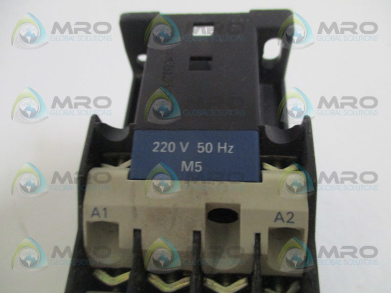TELEMECANIQUE LC1D1810M5 CONTACTOR 220V UNMP