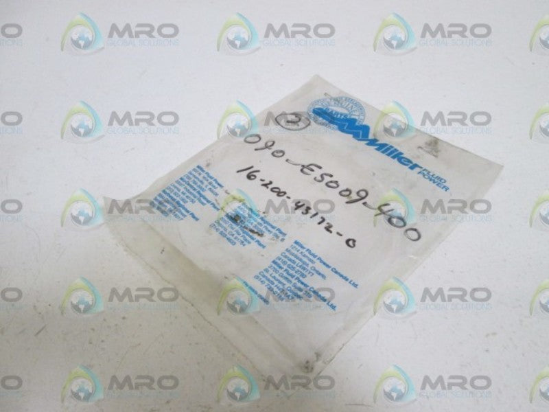 LOT OF 2 MILLER SEAL KIT 090-E5009-400 NSMP