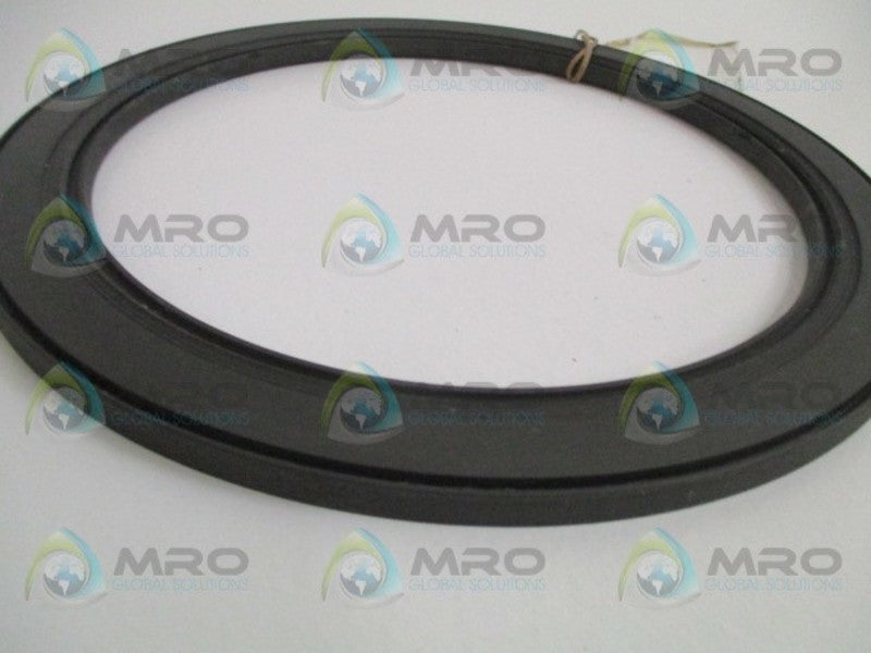 FISHER 75B0034X012 SEAL RETAINER  NSNP