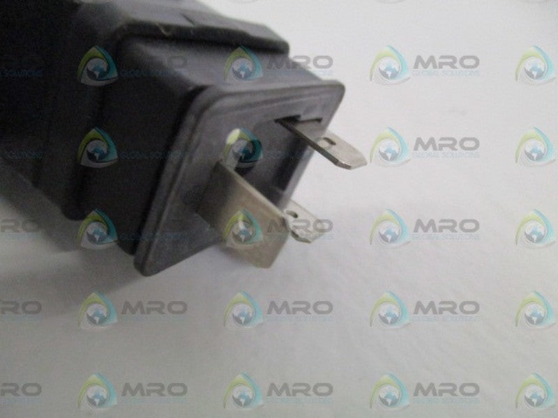 MAC 914B-PM-591JB SOLENOID VALVE (AS PICTURED) UNMP