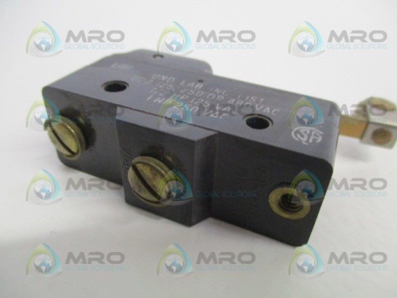 MICRO SWITCH BM-IRW82-A2 ROLLER LEVER SWITCH NSNP