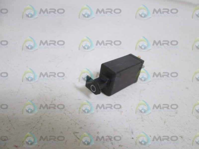 LOT OF 100 EMERSON GAS TUBE MODULE F014031 NSMP