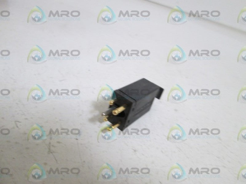 LOT OF 100 EMERSON GAS TUBE MODULE F014031 NSMP