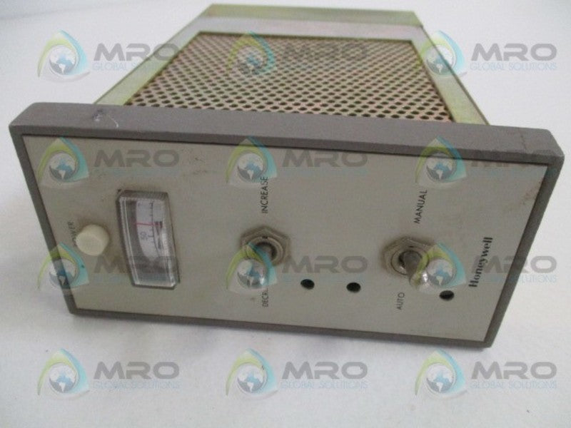 HONEYWELL W949A1009 AUTO MANUAL STATION CONTROL UNMP