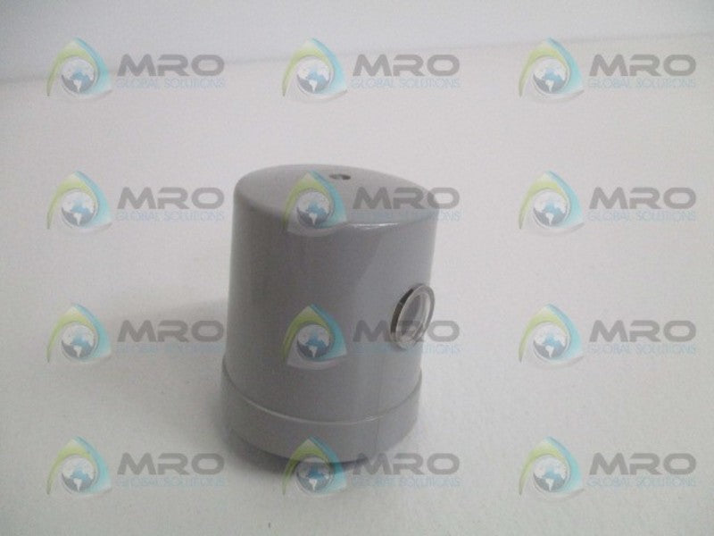 INTERMATIC K1222 PHOTOCONTROL LOCKING NSMP