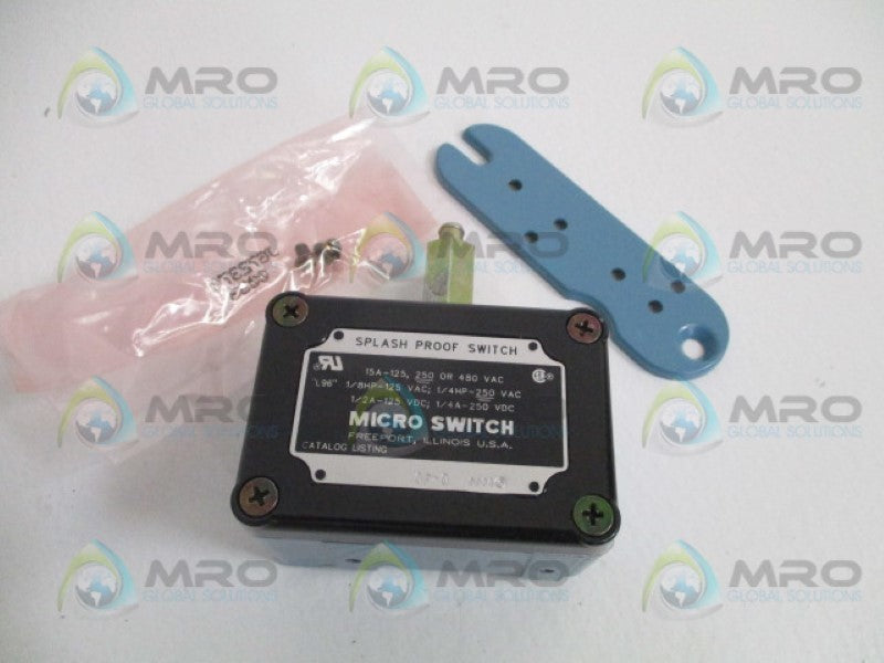 HONEYWELL OP-Q SPLASH PROOF SWITCH NSMP