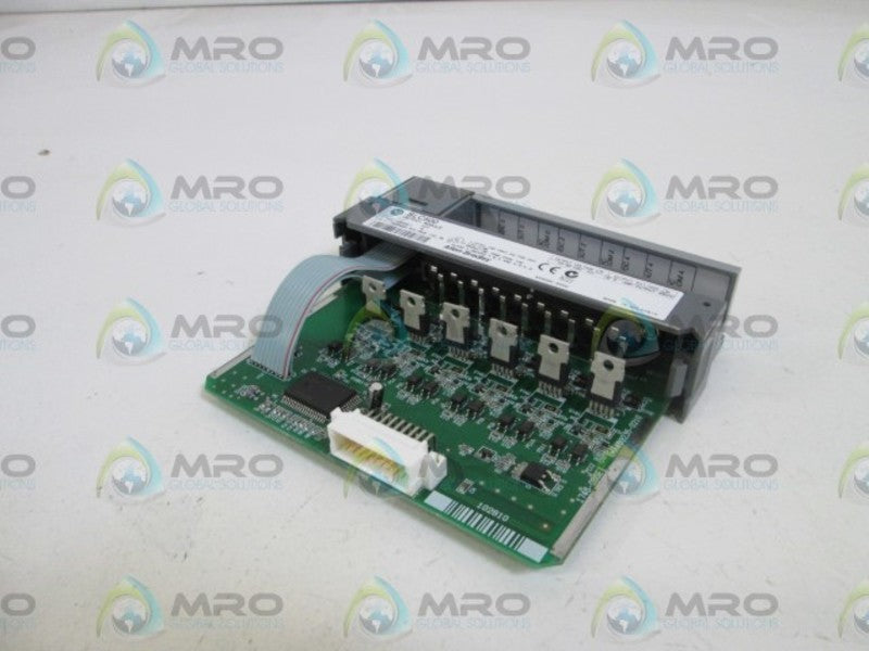 INDUSTRIAL SPARE PART OUTPUT MODULE 1746-OB6EI SER. A  NSMP