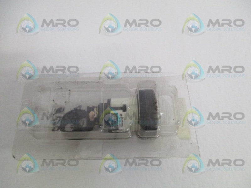 FUJI ELECTRIC DR22D0L-E3W WHITE DOMED PILOT LIGHT NSMP