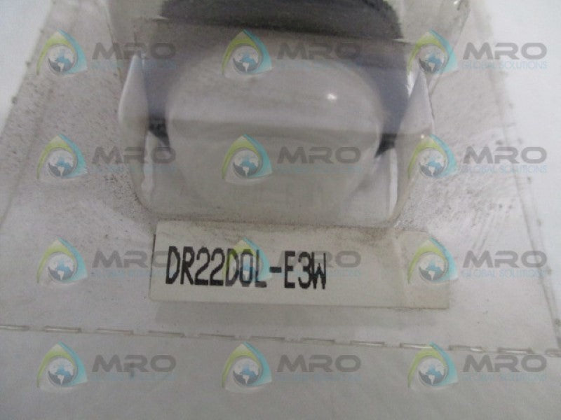 FUJI ELECTRIC DR22D0L-E3W WHITE DOMED PILOT LIGHT NSMP