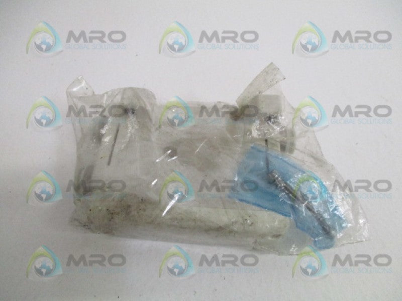 SMC VVQC2000-2A-2-C10 SIDE END PLATE NSMP