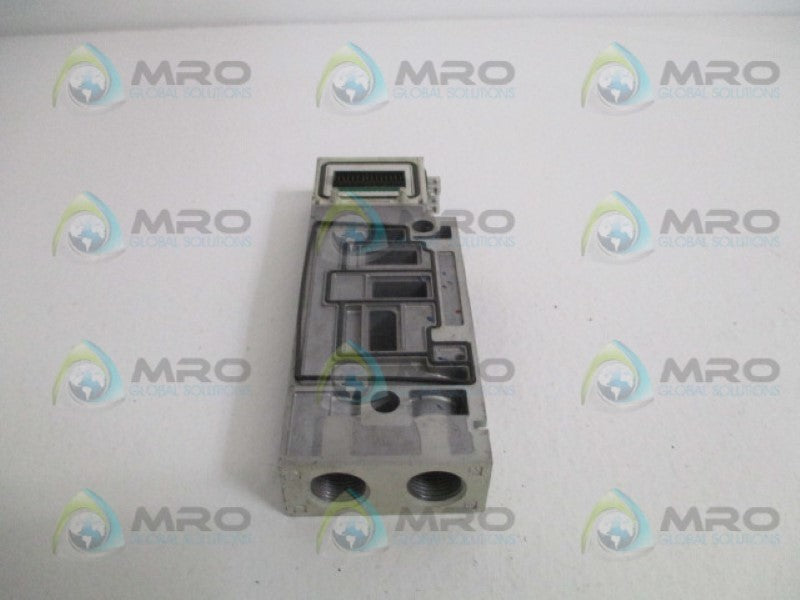 SMC VQ4000 PNEUMATIC MANIFOLD SUBPLATE UNMP
