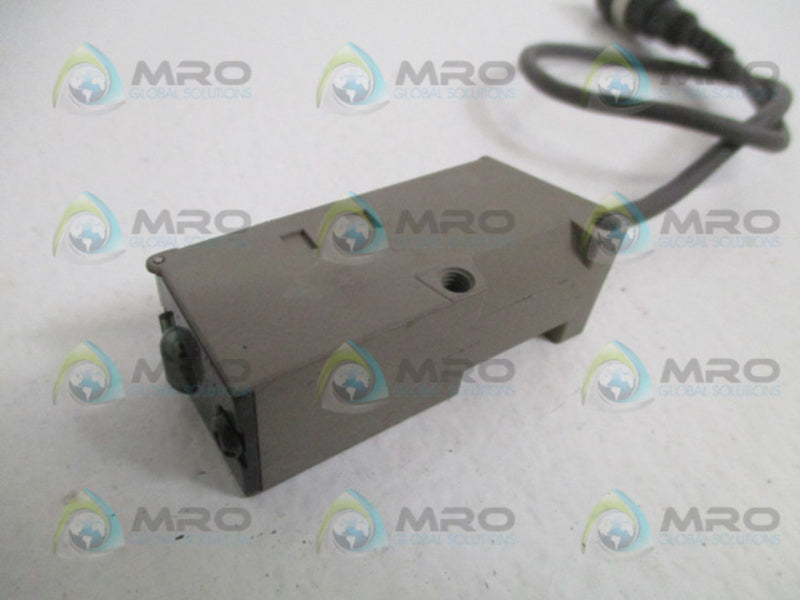 OMRON E3S-CT61-L-M1J PHOTOELECTRIC SENSOR (MISSING ACCESSORIES) NSNP