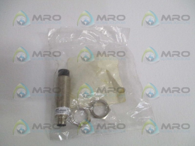 BALLUFF BES516-213-E5-E-S27 INDUCTIVE PROXIMITY SWITCH  NSMP
