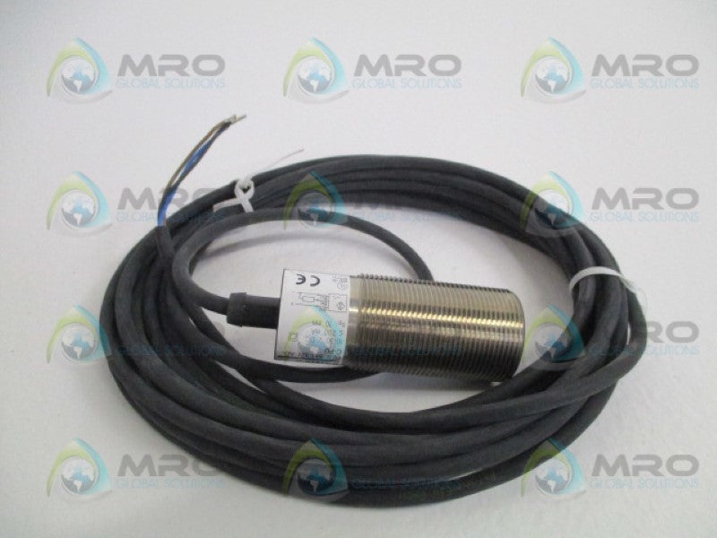 BALLUFF BES516-327-AO-C-PU INDUCTIVE SENSOR  NSNP