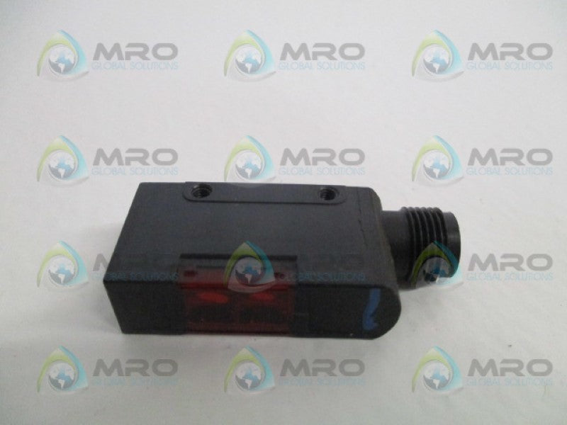 OMRON E3S-AT86-L PHOTOELECTRIC SENSOR UNMP