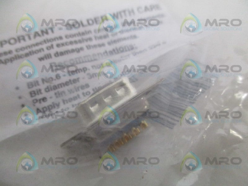 CINCH FDE-9PTI2/1 449-764 CONNECTOR PLUG  NSMP