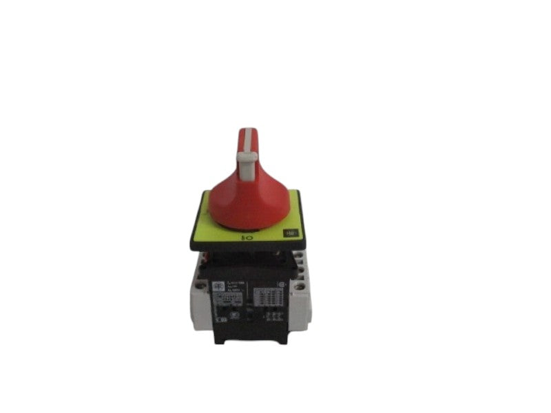 TELEMECANIQUE V02 ROTARY SWITCH (AS PICTURED) UNMP